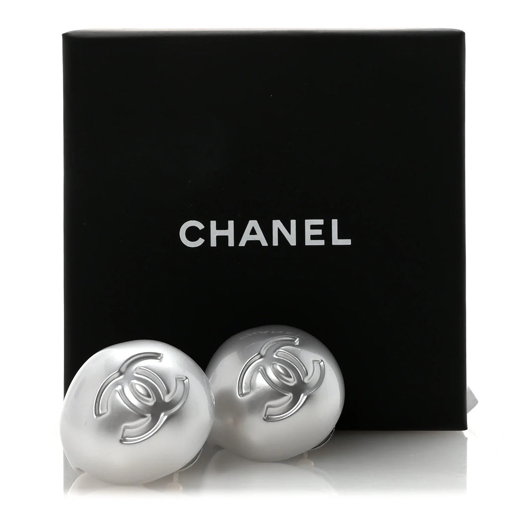 Chanel White Pearly CC Earrings