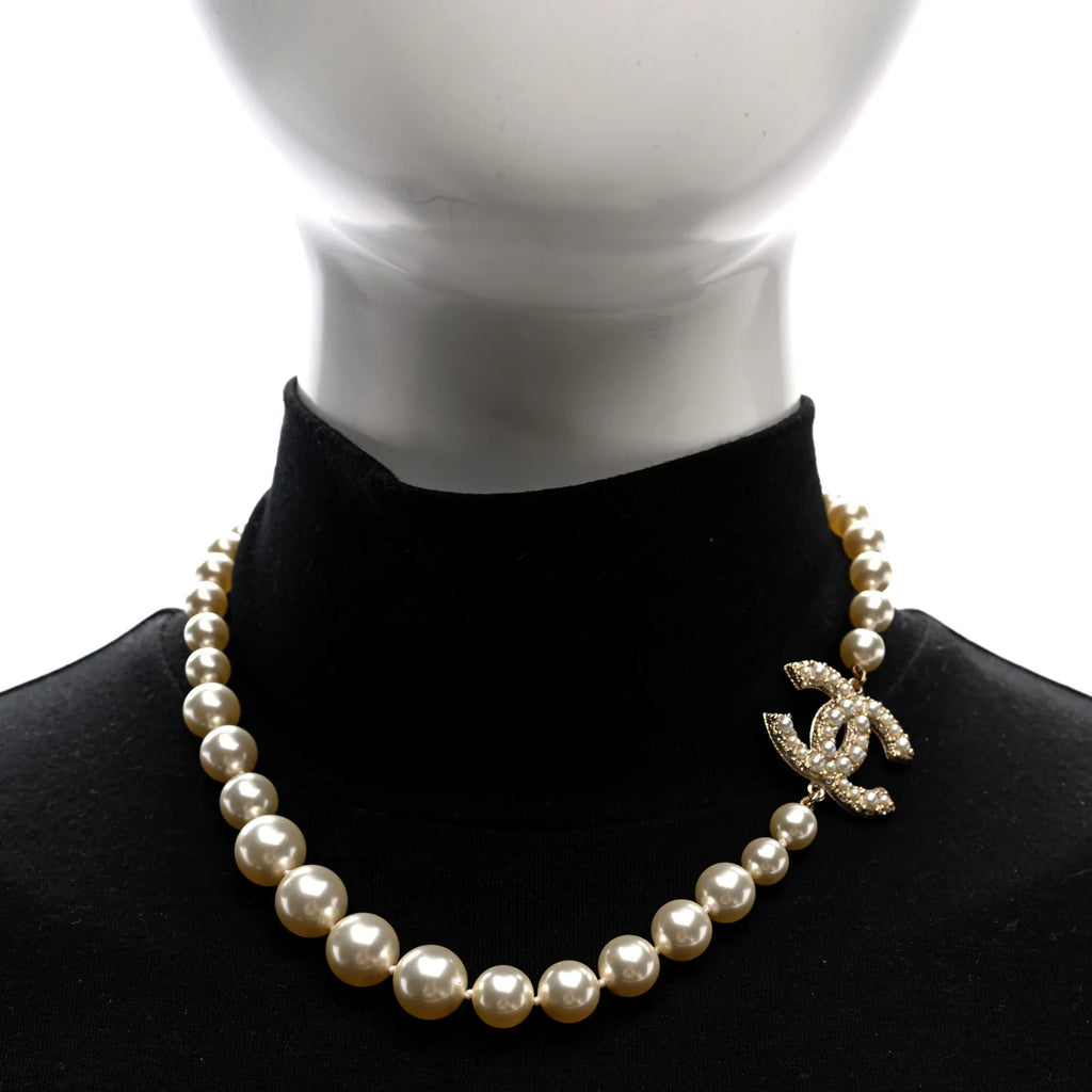 Chanel Gold CC Pearl Necklace