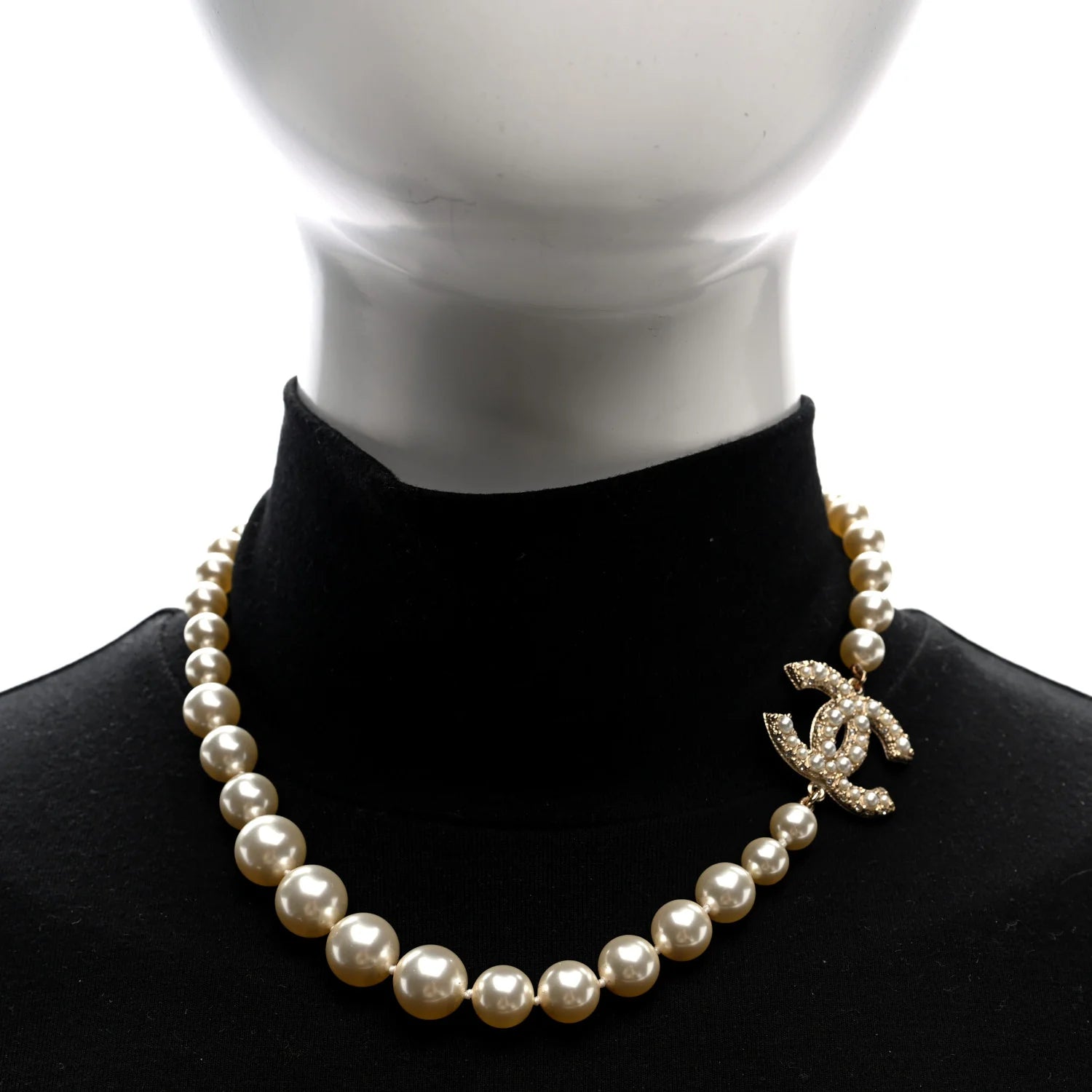 Chanel Gold CC Pearl Necklace