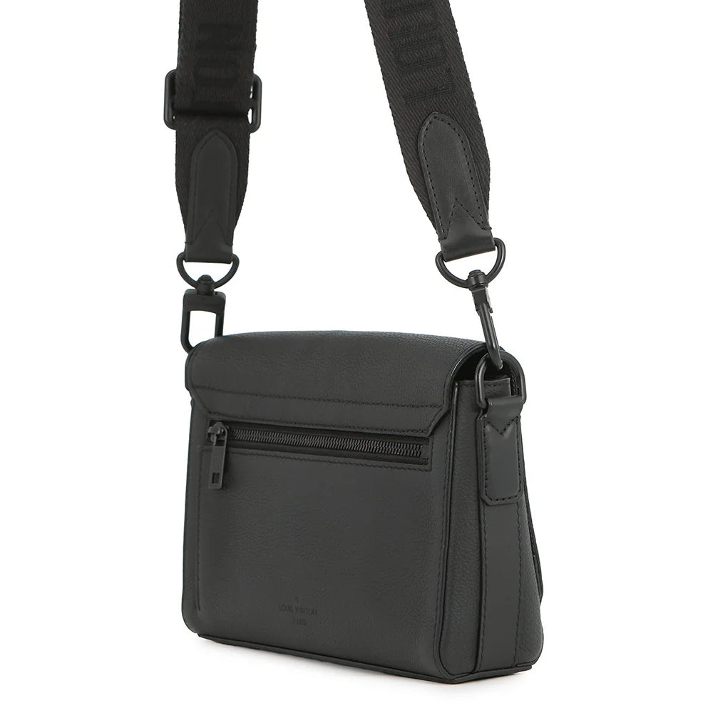 Louis Vuitton Black Taurillon Messenger