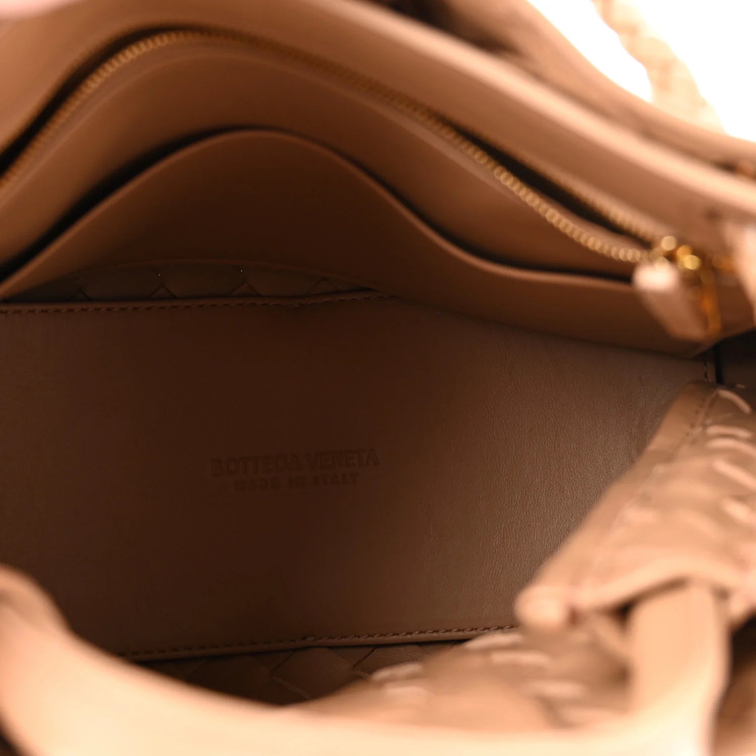 Bottega Veneta Intrecciato Andiamo Tote