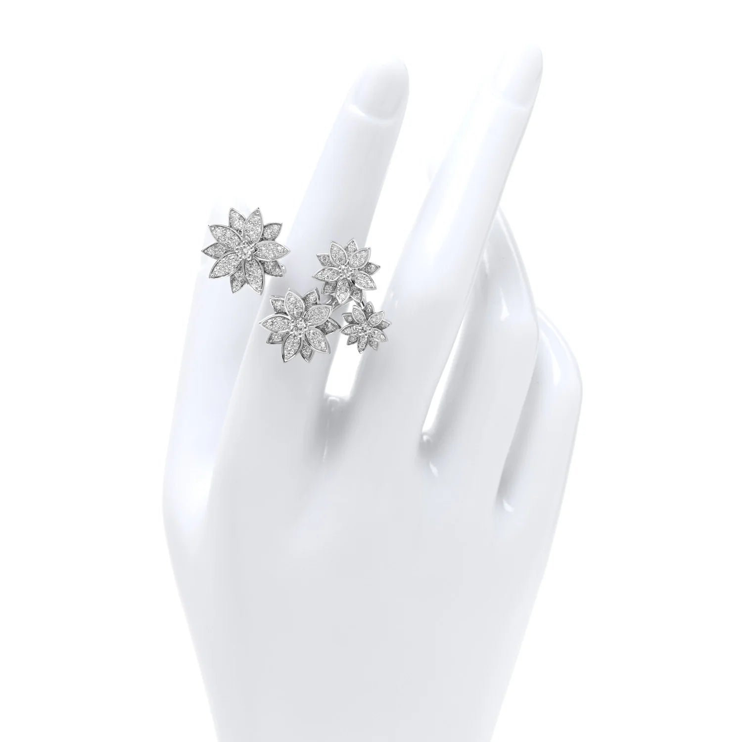 Van Cleef Diamond Lotus Ring