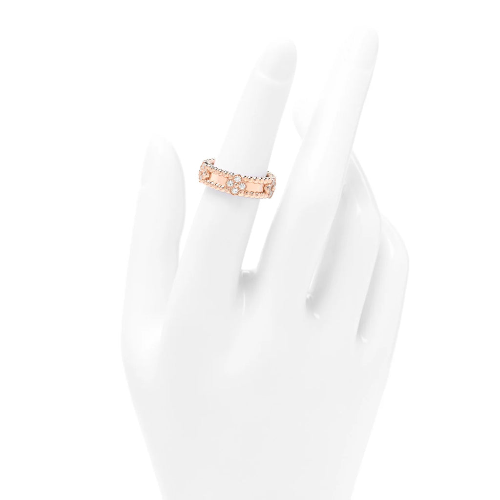 Van Cleef Arpels Perlée Clover Ring