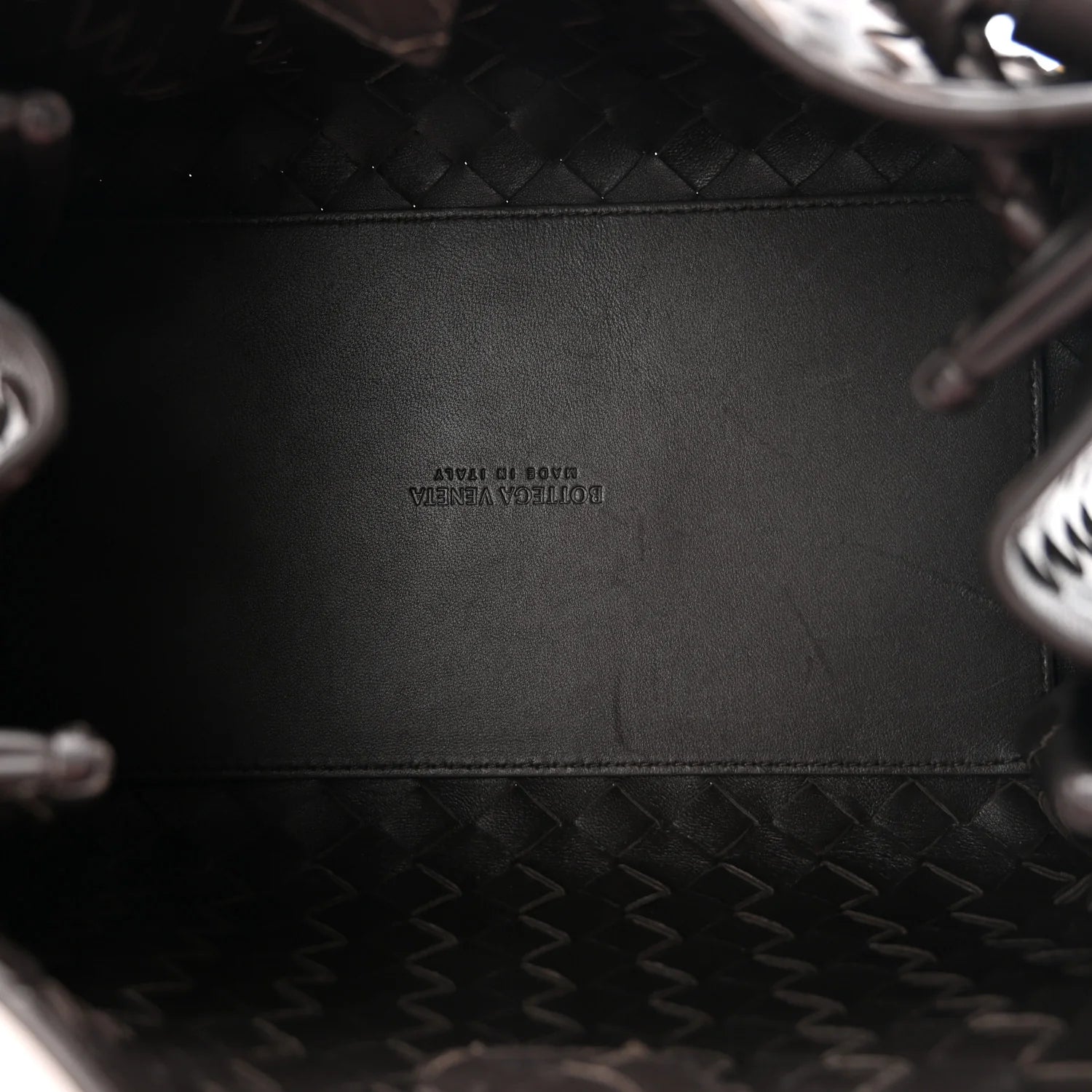 Bottega Veneta Intrecciato Andiamo Tote
