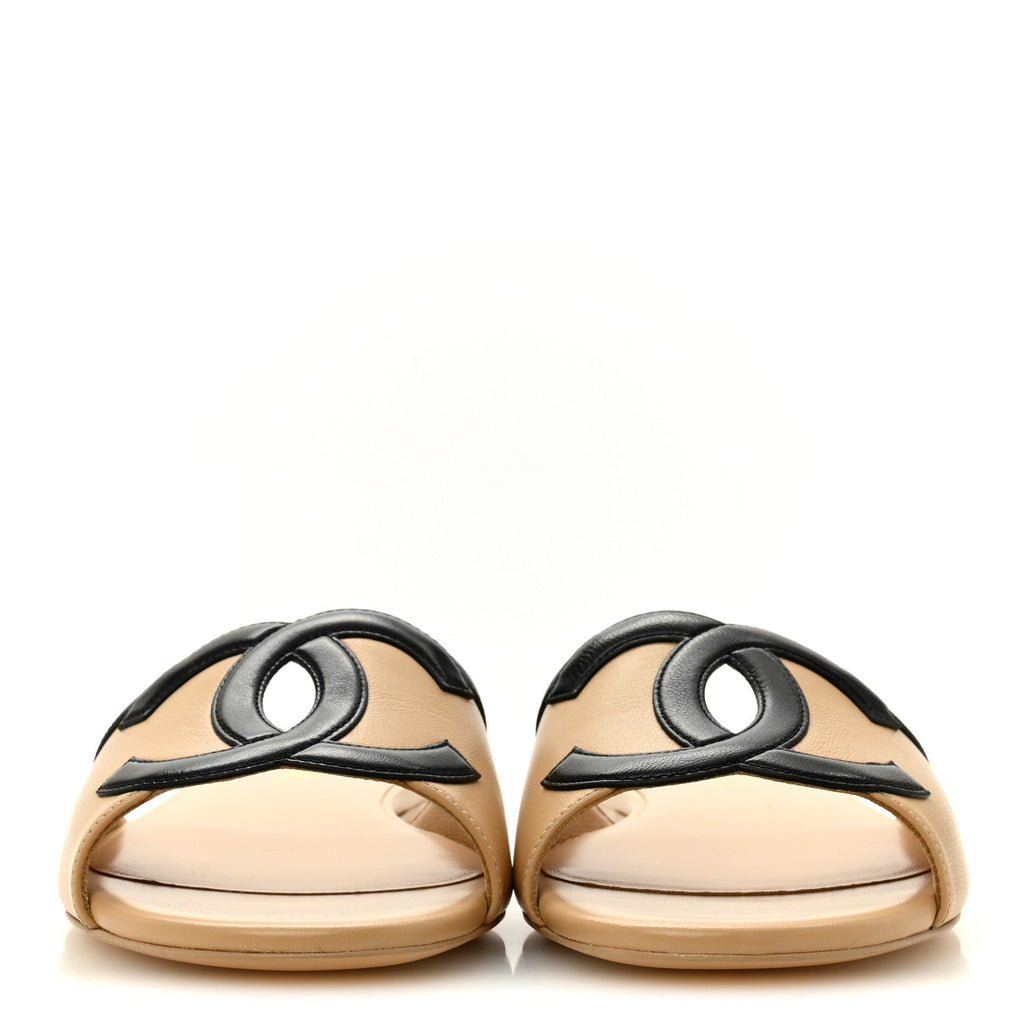 Classic Double-C Slide Sandals