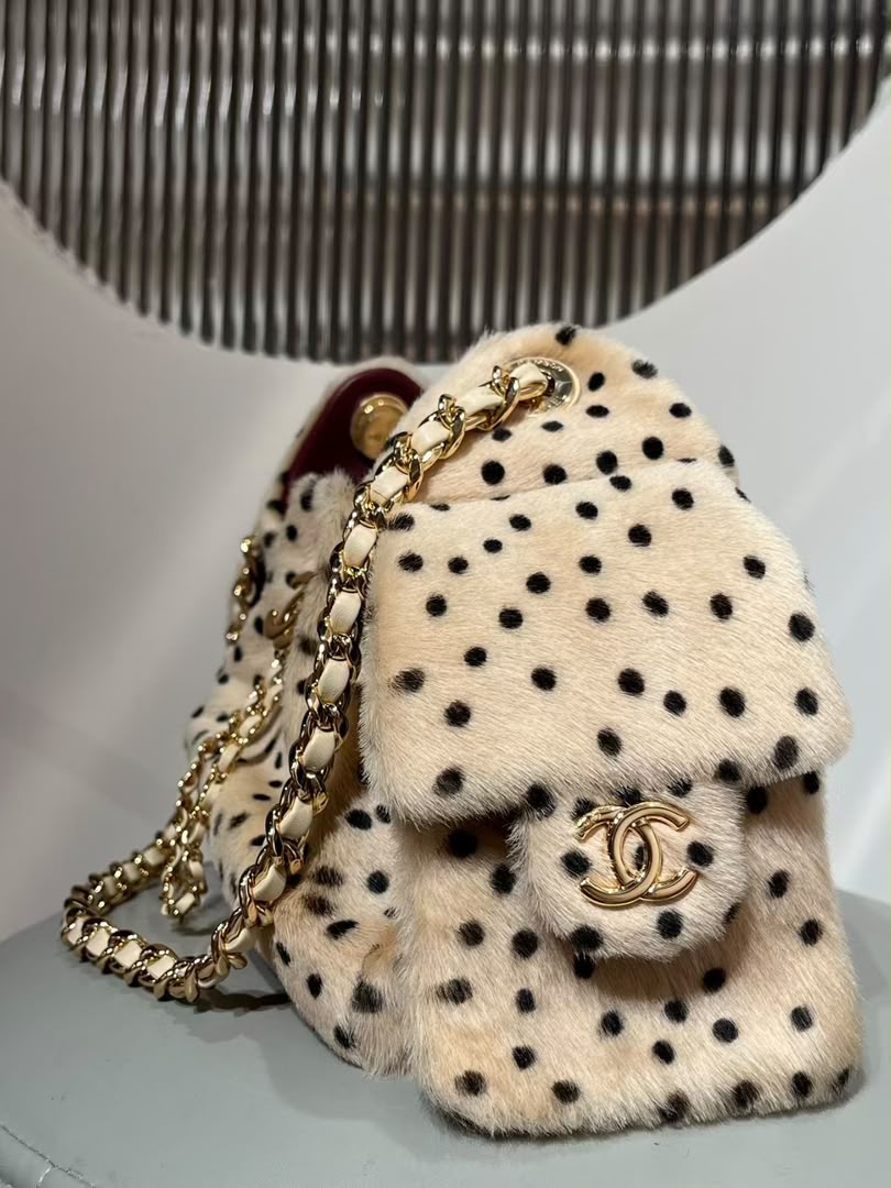 Luxury Spotted Fur Chain Handbag